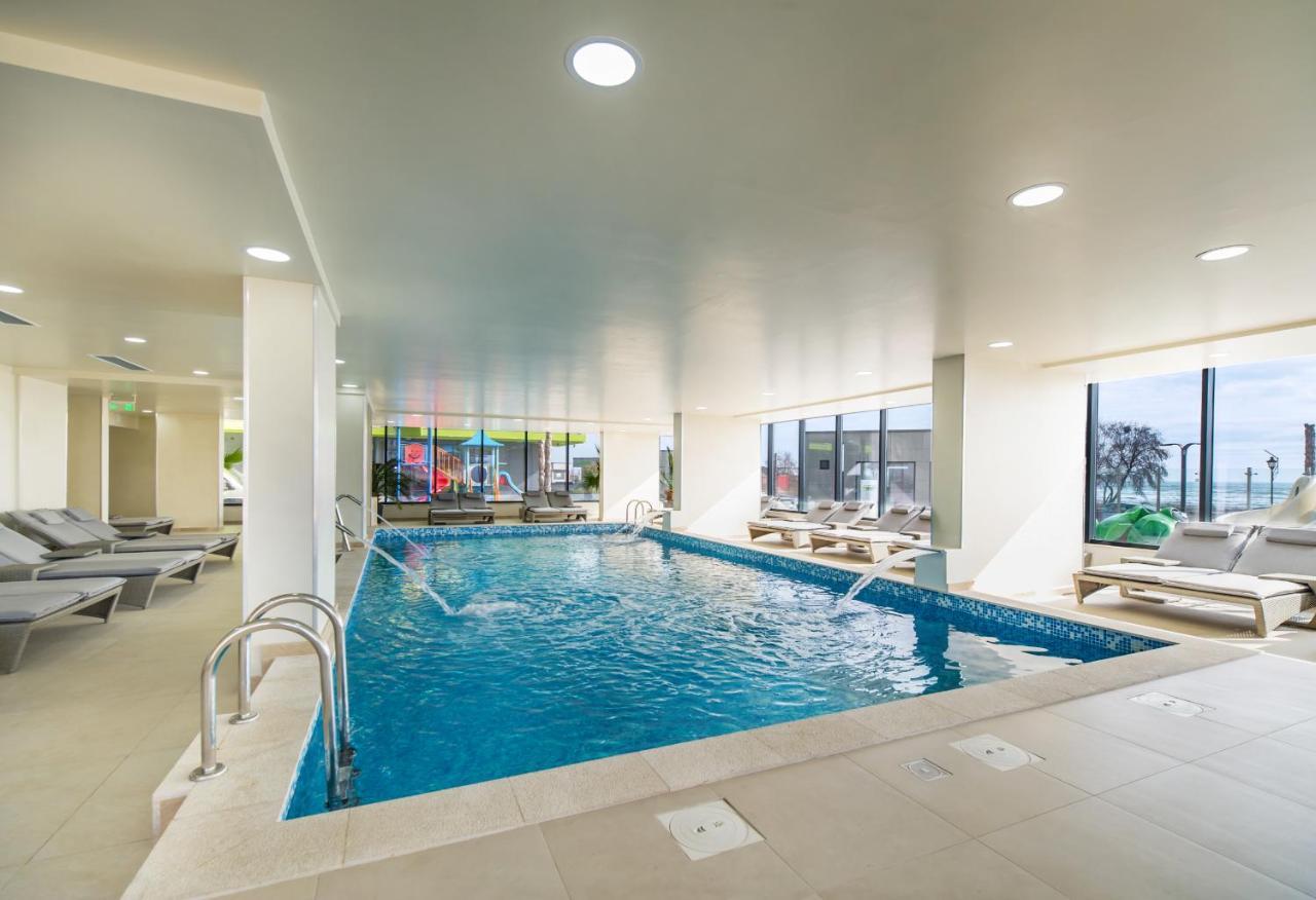 Rubic Apartment Spa N Pool Beach Resort Нэводари Экстерьер фото